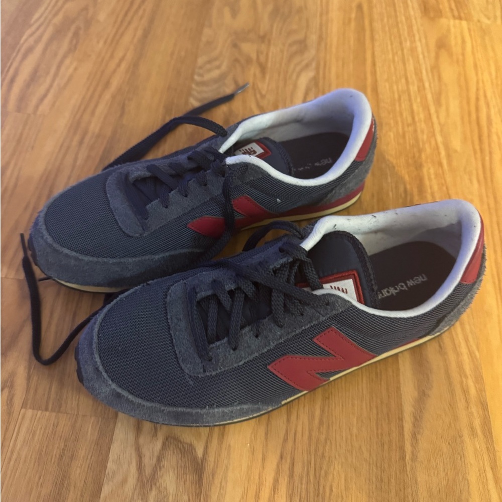 New Balance Men's Charcoal and Crimson Sneakers